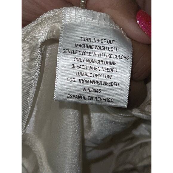 Charter Club Womens Embroidered Mesh Top Nude Cream EUC 2X - Picture 5 of 7